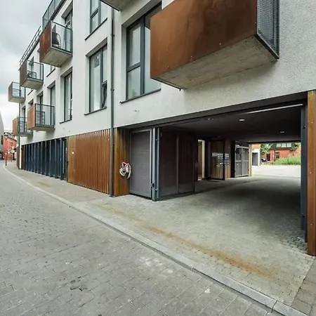 Boutique With Free Parking & Ac Apartment *